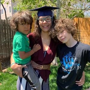 Meet your Posher, Alexia